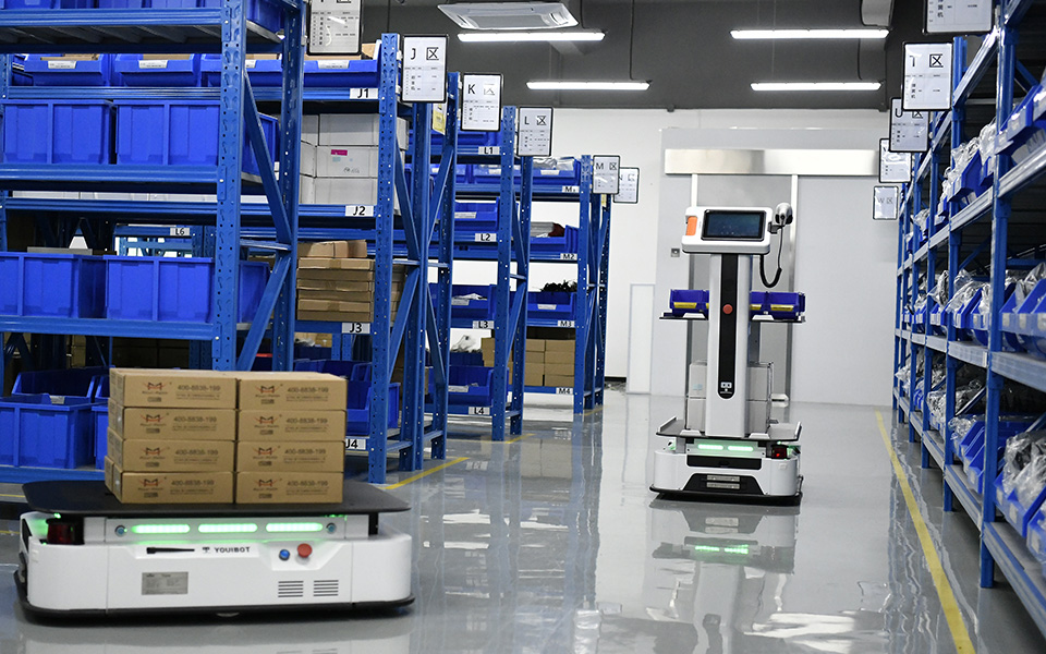 Smart Warehouse Solutions